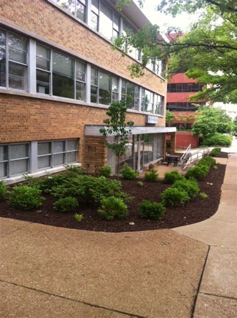 Offices for Rent in Creve Coeur and Clayton, MO.